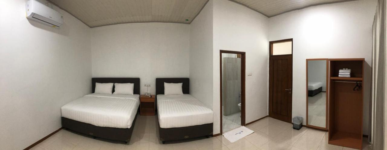 Aurora Hotel Siliwangi Чиребон Экстерьер фото